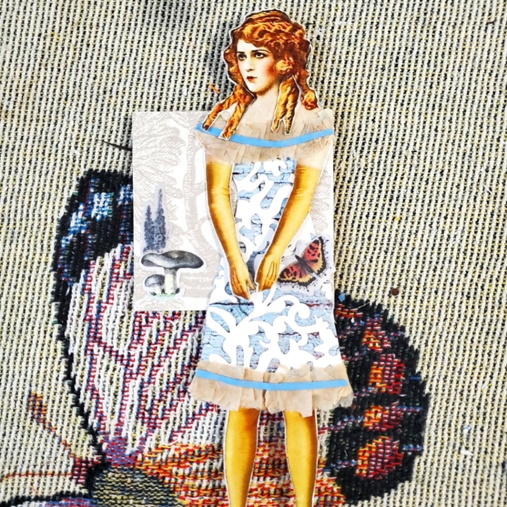 🙏 HAND CRAFTED collage paperdoll magnet. Vintage lady
